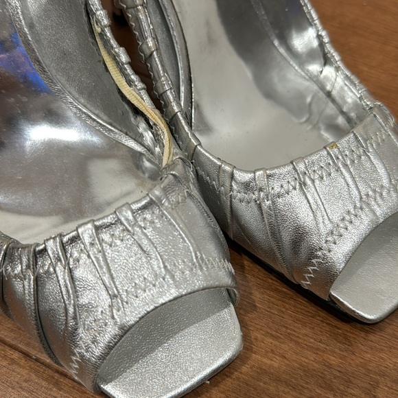 Guess by Marciano silver peep toe heels - Picture 6 of 6